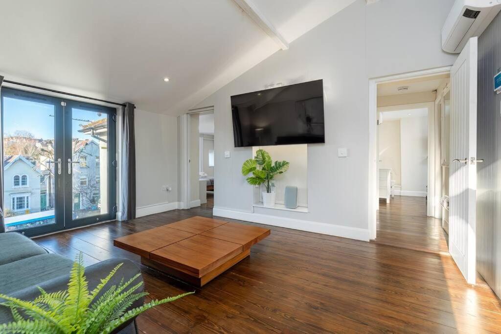 Smart-Home In Original Victorian Building Bristol Buitenkant foto